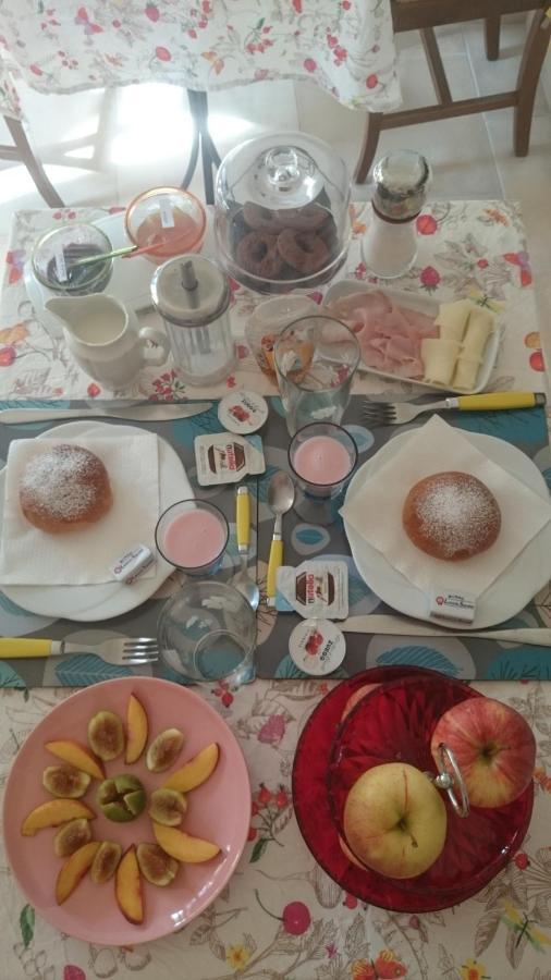 B&B La Casa Gialla ตาออร์มินา ภายนอก รูปภาพ